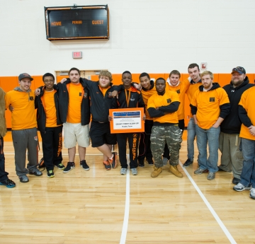Picture of students in community service day